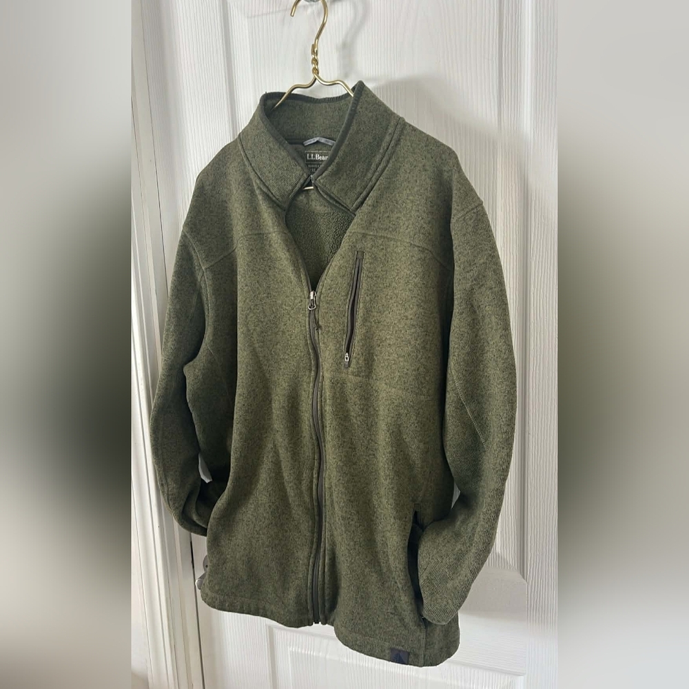 L.L. Bean Olive Green Zip-Up Fleece Jacket With Button Up Shirt Preppy Cabincore